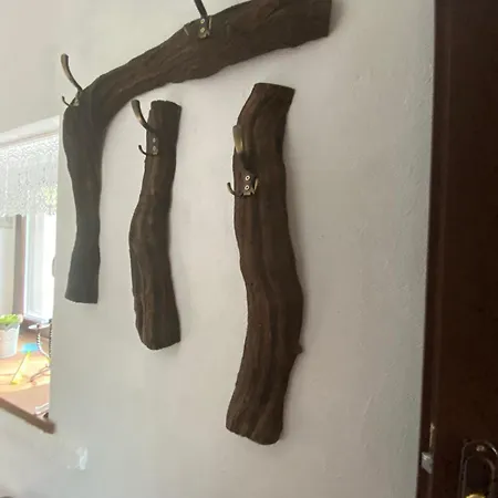 Villa каменната къща *