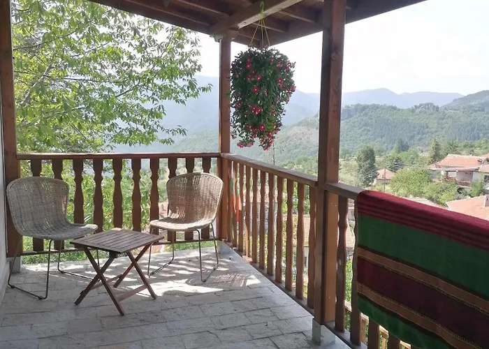 каменната къща ヴィラ Borovo