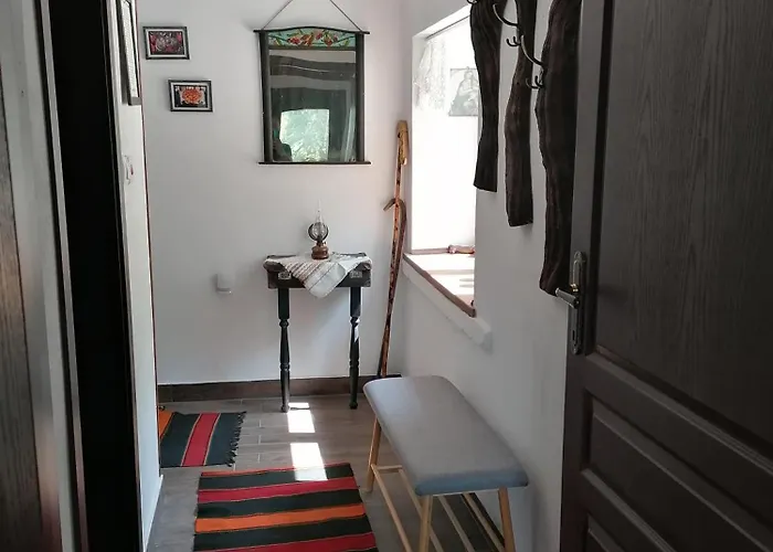 Villa каменната къща