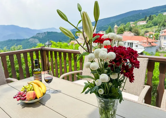 каменната къща